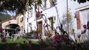  Chambres d'Hotes La Mystérieuse  Сулан